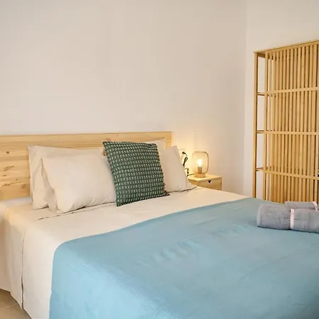 With Pool And Hot Tub On Golf Course אלתיאה