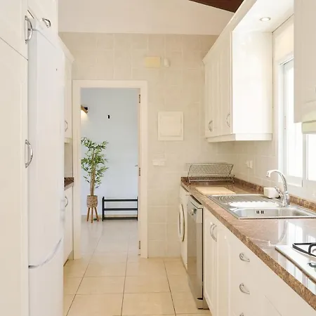 וילה With Pool And Hot Tub On Golf Course *