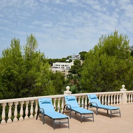 With Pool And Hot Tub On Golf Course Βίλα *