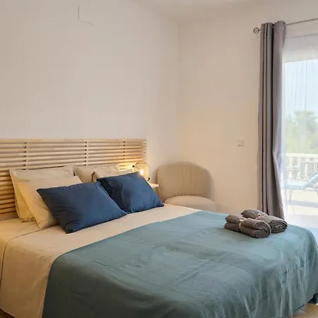 With Pool And Hot Tub On Golf Course Villa Altea