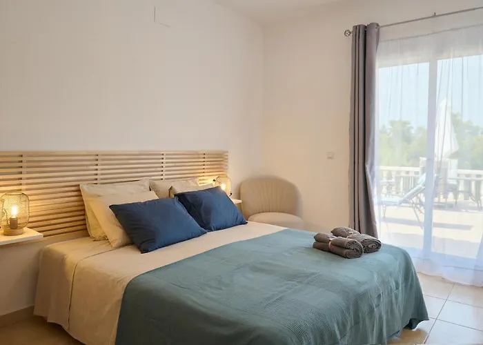 With Pool And Hot Tub On Golf Course Villa Altea